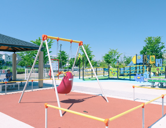 練⾺城址公園（自転車11分／約2,560m）